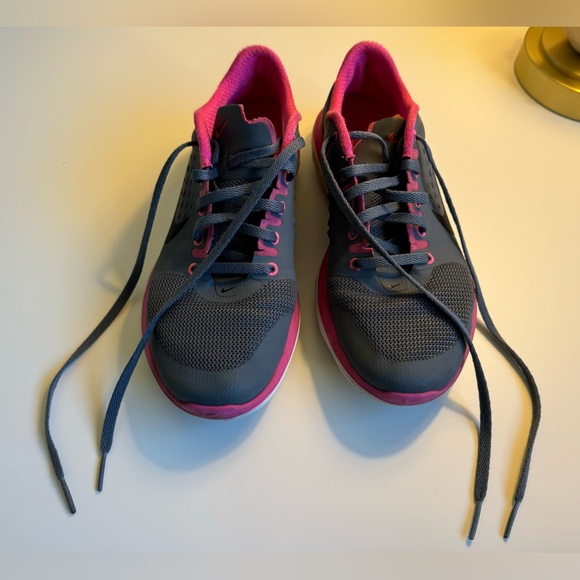Nike Fitsole Lite Running Sneakers - Picture 6 of 15